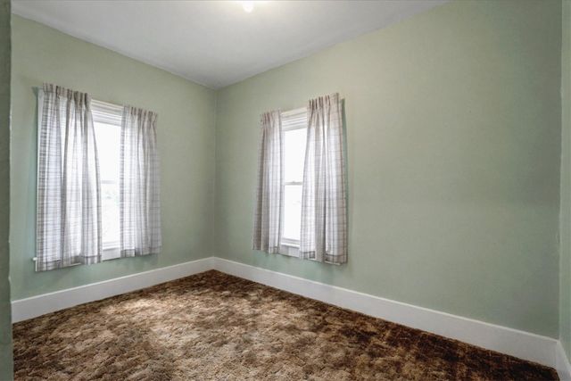 316 1st Avenue SE, Mt Vernon, IA 52314