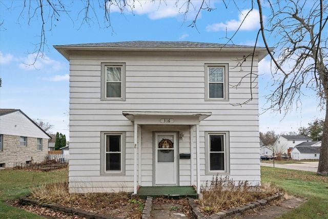 316 1st Avenue SE, Mt Vernon, IA 52314