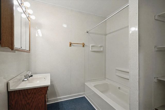 316 1st Avenue SE, Mt Vernon, IA 52314