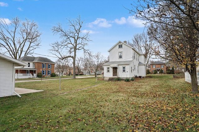 316 1st Avenue SE, Mt Vernon, IA 52314