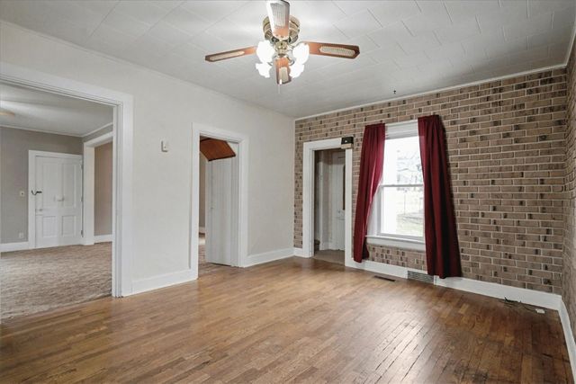 316 1st Avenue SE, Mt Vernon, IA 52314