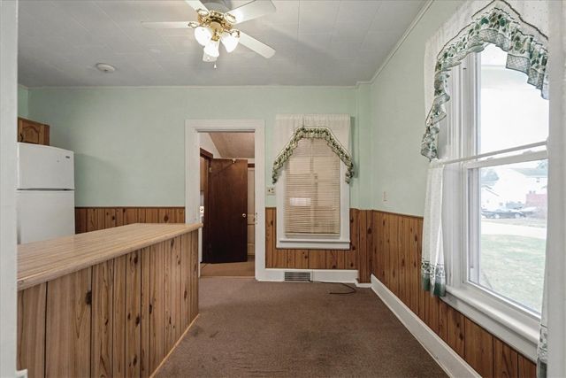 316 1st Avenue SE, Mt Vernon, IA 52314