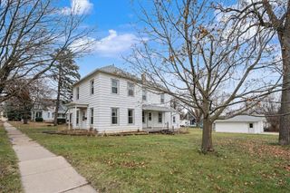 316 1st Avenue SE, Mt Vernon, IA 52314