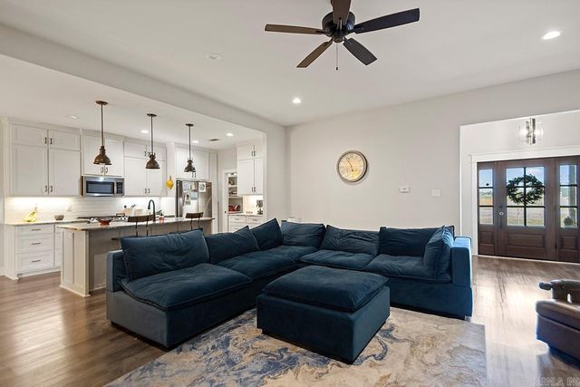 2017 KAYSEN LN, Hensley, AR 72065