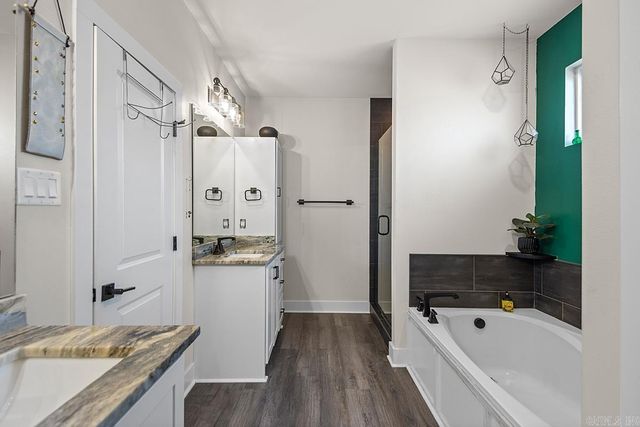 2017 KAYSEN LN, Hensley, AR 72065