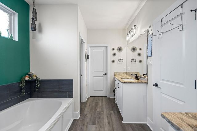 2017 KAYSEN LN, Hensley, AR 72065