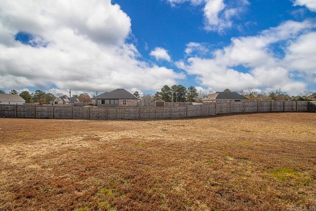 2017 KAYSEN LN, Hensley, AR 72065