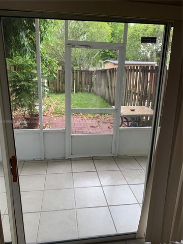 14148 SW 93rd Ln 14148, Miami, FL 33186