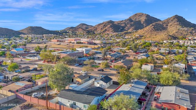 315 E Carol Avenue, Phoenix, AZ 85020