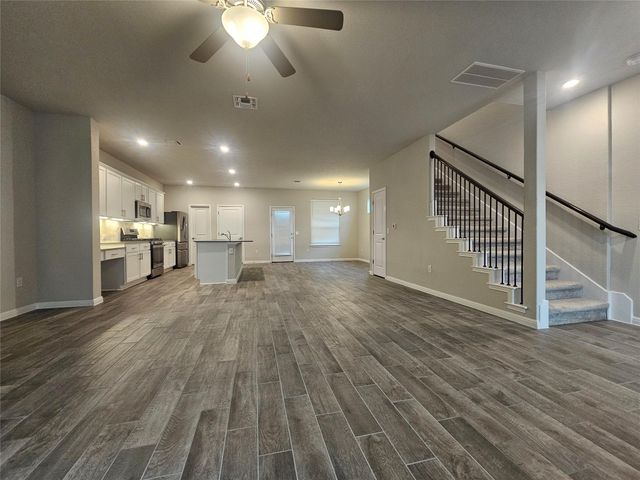 8721 Whitter DR B, Austin, TX 78747