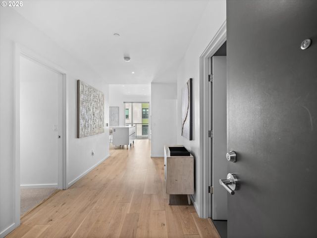 1150 Nw QUIMBY St 326, Portland, OR 97209