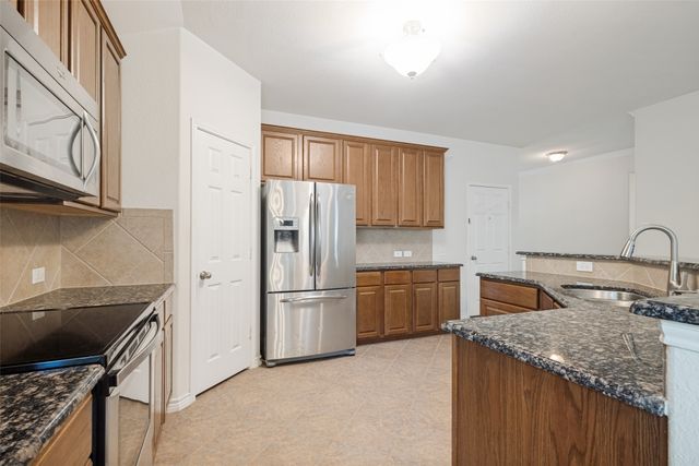 1212 Villa Paloma Boulevard, Little Elm, TX 75068