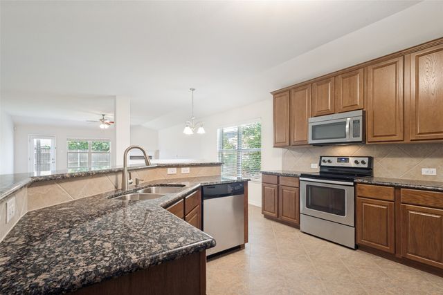 1212 Villa Paloma Boulevard, Little Elm, TX 75068