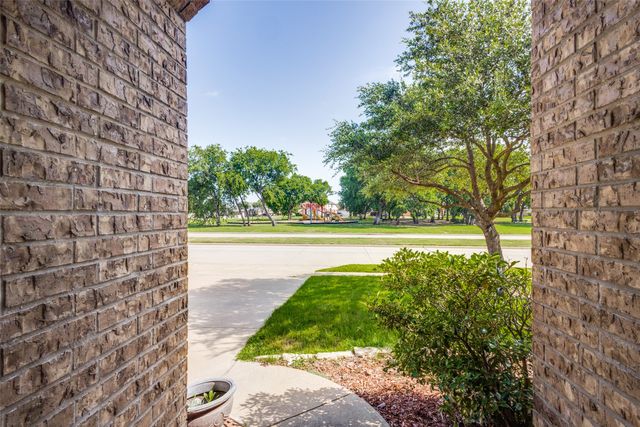 1212 Villa Paloma Boulevard, Little Elm, TX 75068