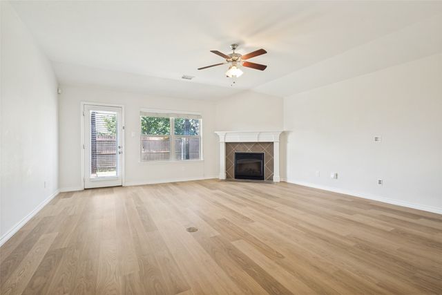 1212 Villa Paloma Boulevard, Little Elm, TX 75068