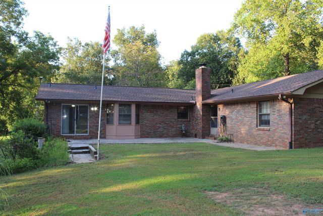 51 Spring Valley Trail, Hartselle, AL 35640
