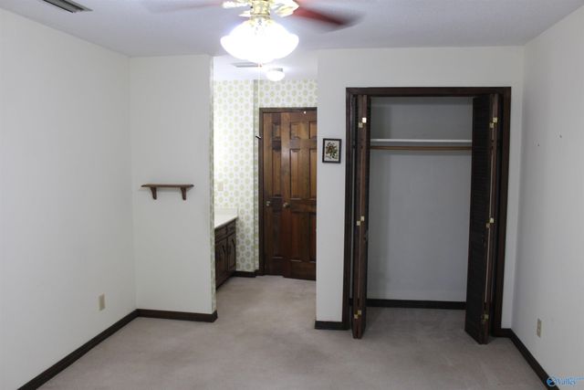 51 Spring Valley Trail, Hartselle, AL 35640