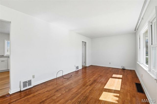 613 Jasmin Drive, Kirkwood, MO 63122