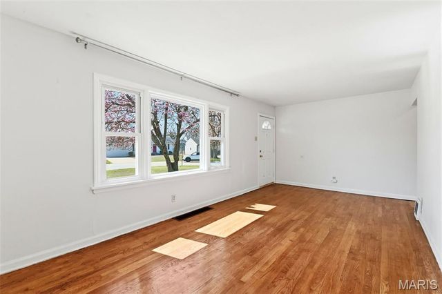 613 Jasmin Drive, Kirkwood, MO 63122