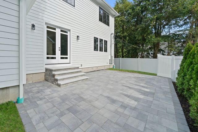 40 Bow Road, Newton, MA 02459