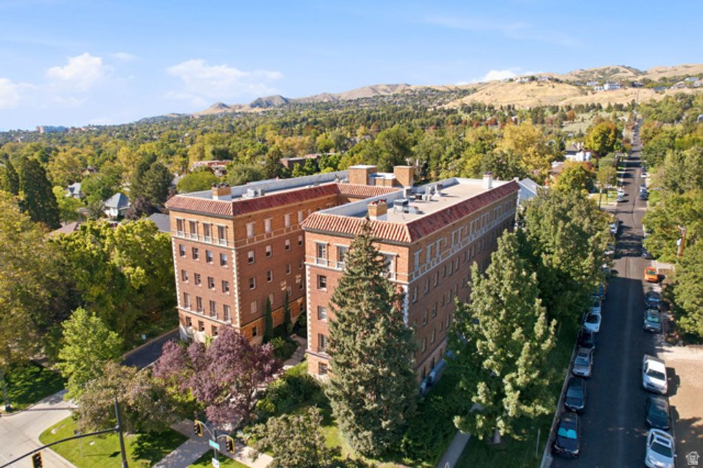 1283 E SOUTH TEMPLE #201, Salt Lake City, UT 84102 — exterior