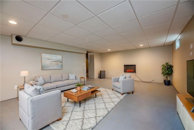 896 Plank Road, Penfield, NY 14526