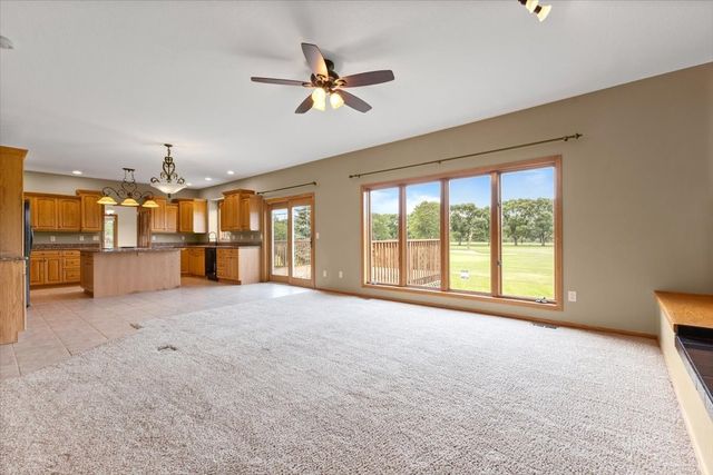 704 SW Coventry Circle, Ankeny, IA 50023