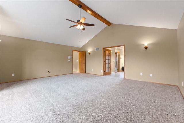 704 SW Coventry Circle, Ankeny, IA 50023