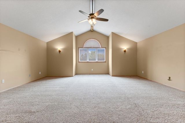 704 SW Coventry Circle, Ankeny, IA 50023