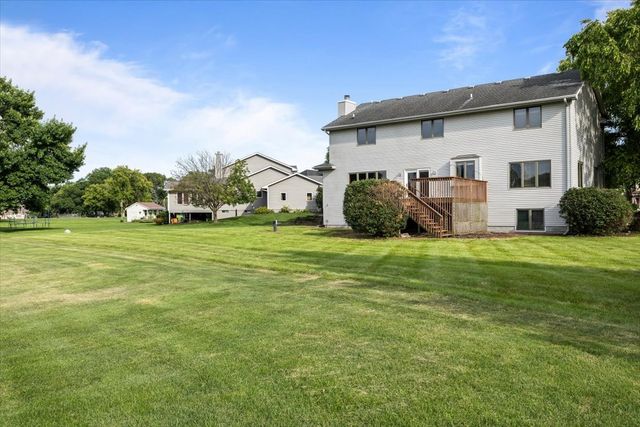 704 SW Coventry Circle, Ankeny, IA 50023