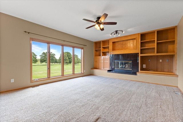 704 SW Coventry Circle, Ankeny, IA 50023