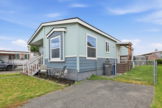 21725 E Wellesley Ave, Otis Orchards, WA 99027