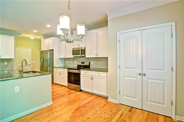 872 Whisperwood Trail, Acworth, GA 30102