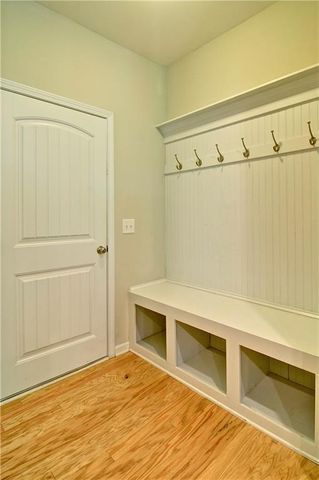 872 Whisperwood Trail, Acworth, GA 30102