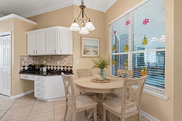 212 Whisper Ridge Dr, St Augustine, FL 32092