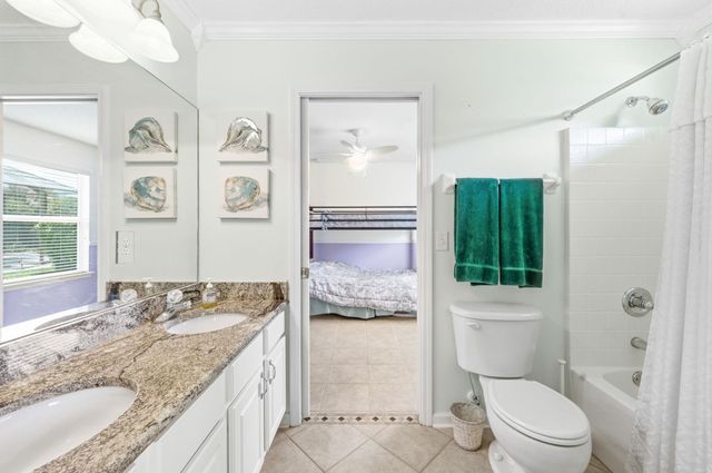 212 Whisper Ridge Dr, St Augustine, FL 32092