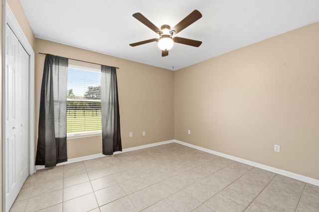 212 Whisper Ridge Dr, St Augustine, FL 32092