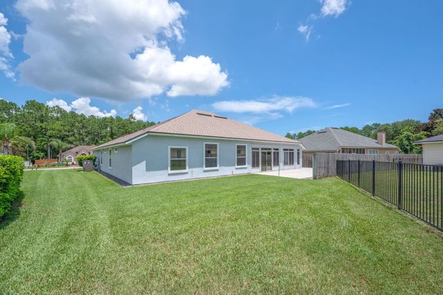 212 Whisper Ridge Dr, St Augustine, FL 32092