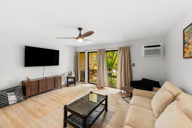 1299 Uluniu Rd Apt C105 105, Kihei, HI 96753