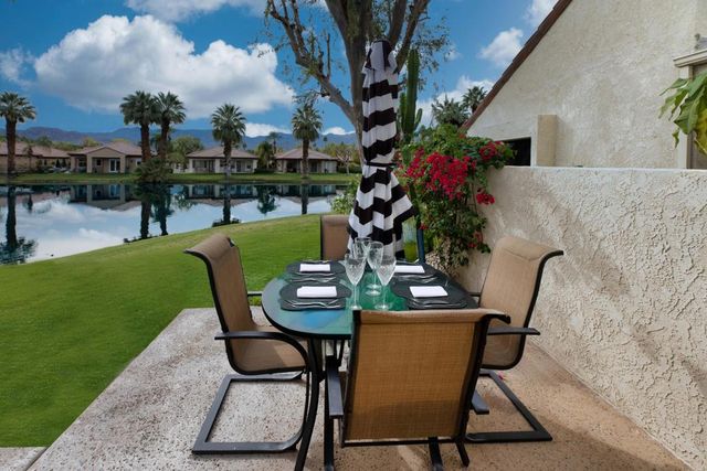 442 Sunningdale Drive, Rancho Mirage, CA 92270