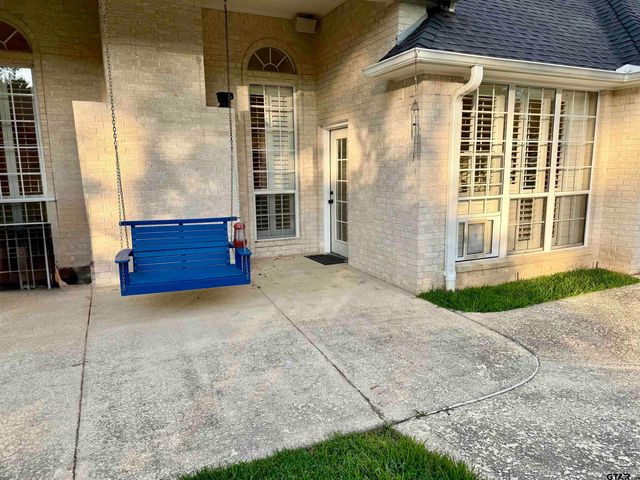 3855 Broadmoore Ct, Tyler, TX 75707
