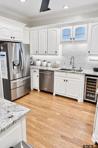 3855 Broadmoore Ct, Tyler, TX 75707