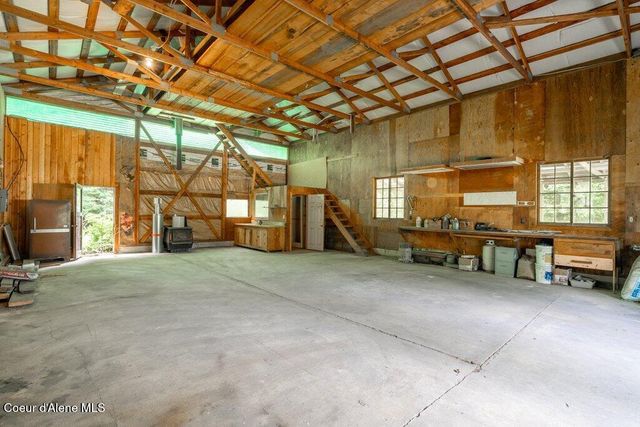 10614 Dufort RD, Priest River, ID 83856