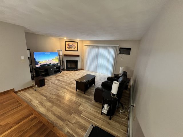 5 Wake Robin Road 2004, Lincoln, RI 02865