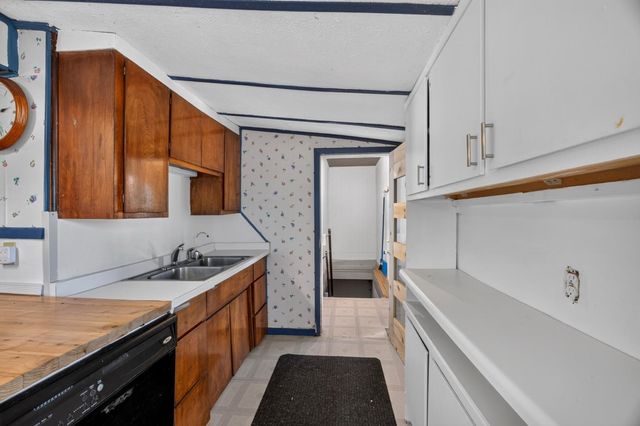215 18th Street SE, Rochester, MN 55904