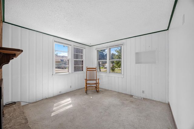 215 18th Street SE, Rochester, MN 55904