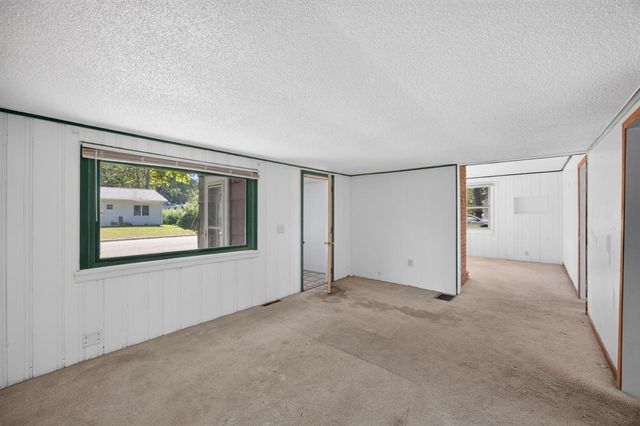215 18th Street SE, Rochester, MN 55904