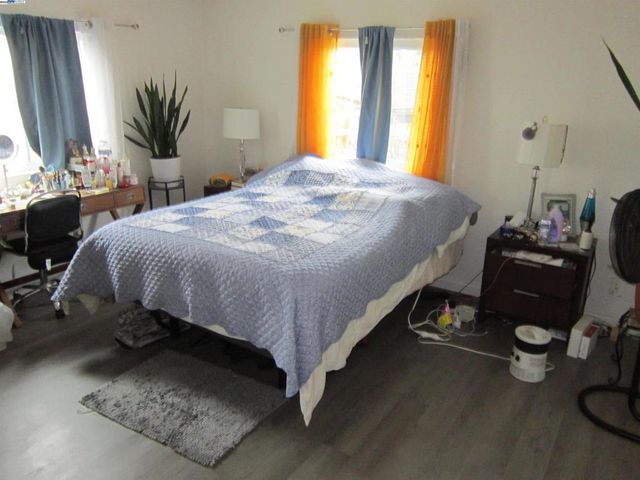 711 Old Canyon Rd, Fremont, CA 94536