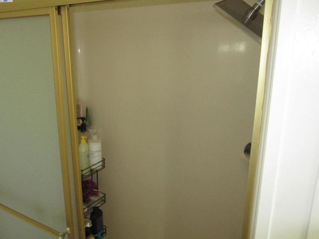 711 Old Canyon Rd, Fremont, CA 94536