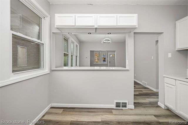 4888 Maxwell Street, Detroit, MI 48214